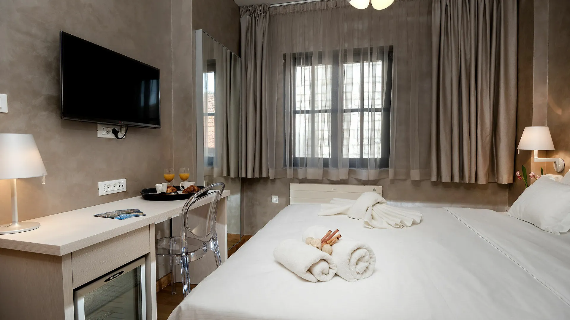 Villa Luna Trogir 3*,