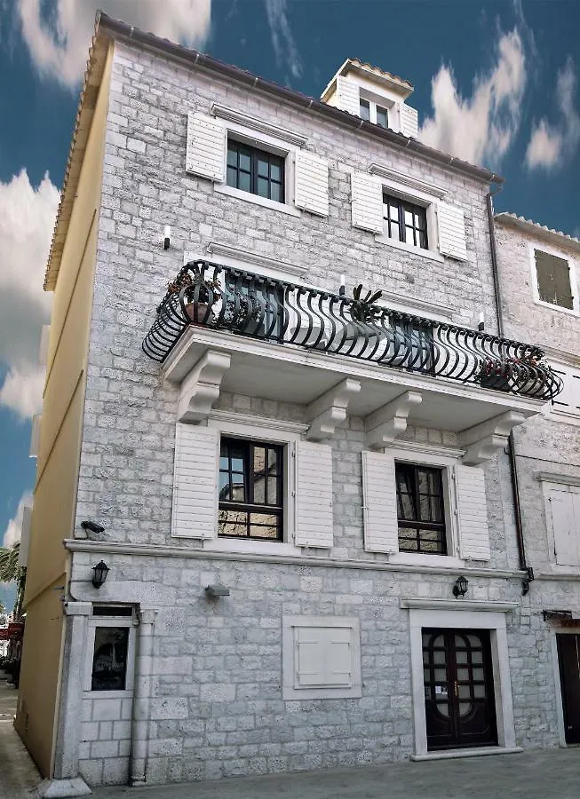 Gostinjska kuća Villa Luna Trogir