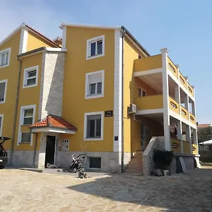  Apartment Lili Kroatien