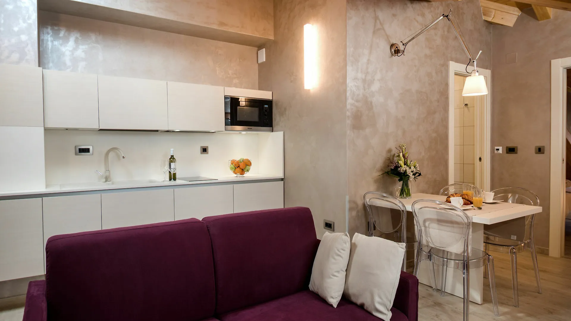 Villa Luna Trogir 3*,  Croatia